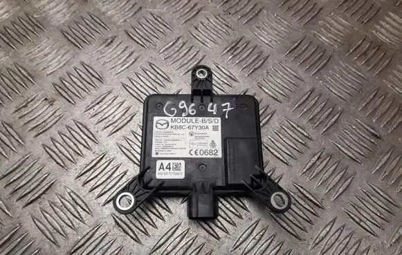 Mazda CX-5 Blind spot module KB8C67Y30A