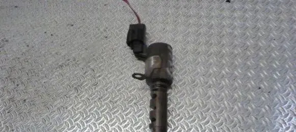 Toyota Yaris Camshaft vanos timing valve 229700-0180 0180
