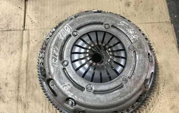 Seat Ibiza IV (6J,6P) Clutch set kit 04E141031C 036105269L