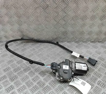 Opel Vivaro Wiper motor 9808465380