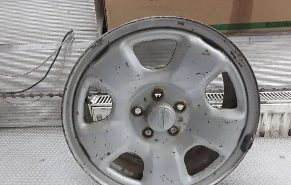 Subaru Forester SF R15 steel rim 