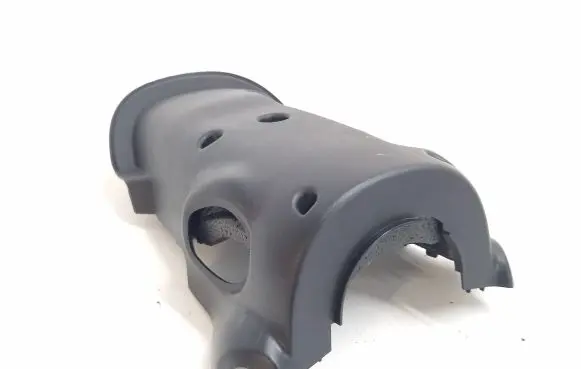 Nissan Qashqai Steering wheel column trim