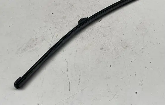Volkswagen Golf VIII Rear glass lock/latch W37 8R0955425