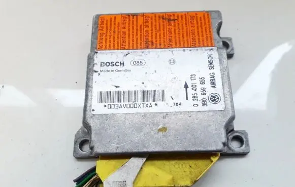 Volkswagen PASSAT B5 Airbag control unit/module 0285001173 3b0959655