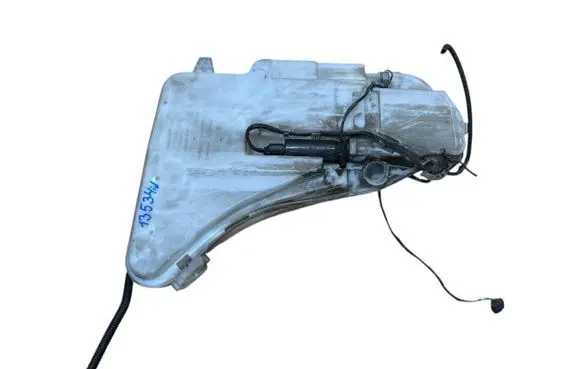 BMW 5 F10 F11 Windshield washer fluid reservoir/tank 8050439 13264011 7269663