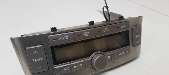 Toyota Avensis T250 Climate control unit 5590005200 MB1465703620 5590205050H