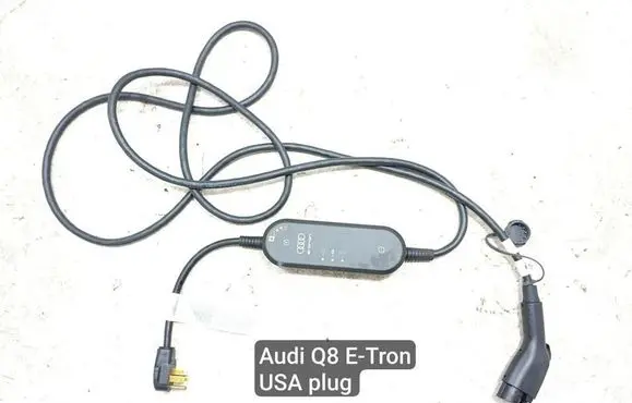 Audi Q8 e-tron Electric car charging cable 8V4971675BB