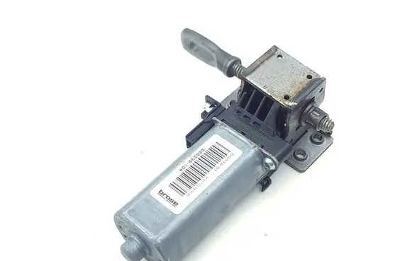 Mercedes-Benz ML W166 Seat adjustment motor 986299104 D351801 310112095255