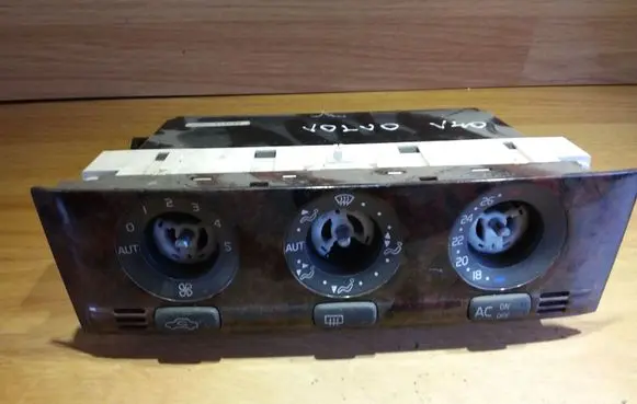 Volvo S40, V40 Climate control unit 00W02K