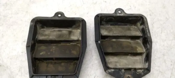 Quarter panel pressure vent