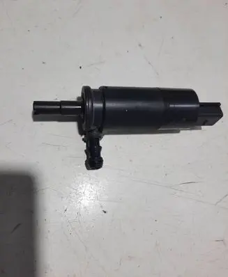 BMW 1 E81 E87 Headlight washer pump 67126973097 577863