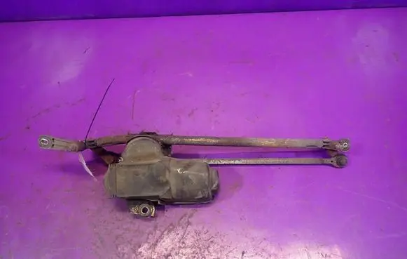 Front wiper linkage and motor