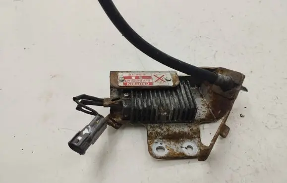 Mazda CX-7 Fan control module L37j1883z 0567771000 K4238