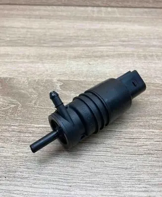 BMW X5 E70 Windscreen/windshield washer pump 6934160