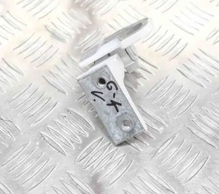 Volvo V40 Rear door lower hinge 31352692