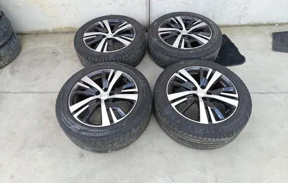 Peugeot 3008 II R16 alloy rim 9809687377