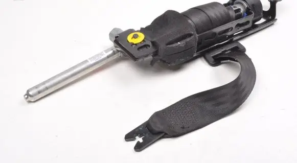 Volvo V50 Front seatbelt 31320494