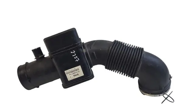 Land Rover Range Rover Sport L494 Air intake duct part FPLA9C619AD