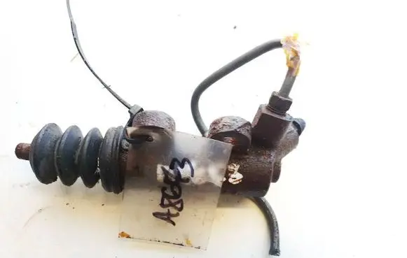 Toyota Corolla Verso AR10 Clutch master cylinder
