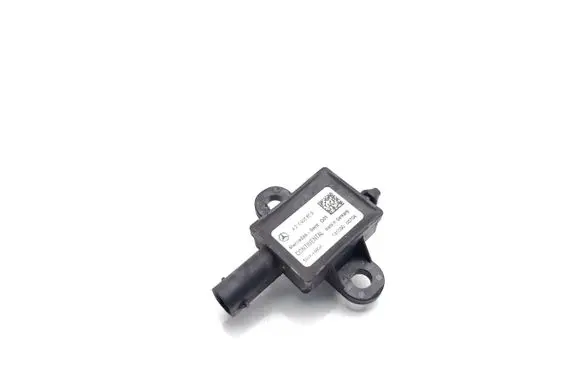 Mercedes-Benz E W212 Airbag deployment crash/impact sensor A2129056501 5WK44804
