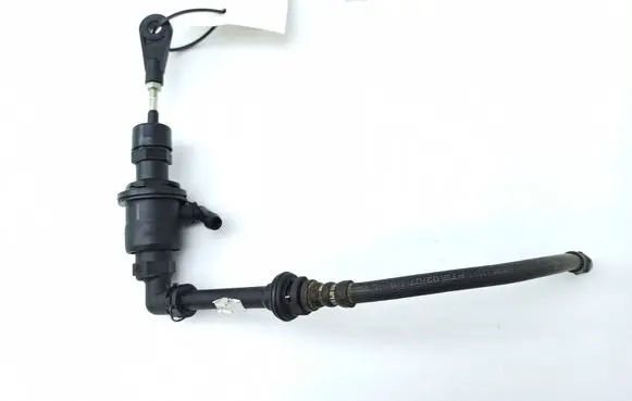 KIA Sportage Clutch master cylinder 31UIH0024