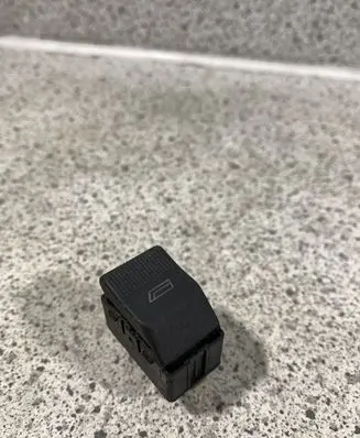 Audi A4 S4 B5 8D Electric window control switch 4D095985501C