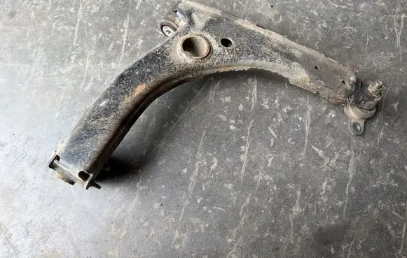 Volkswagen Crafter Front control arm 2N0407151