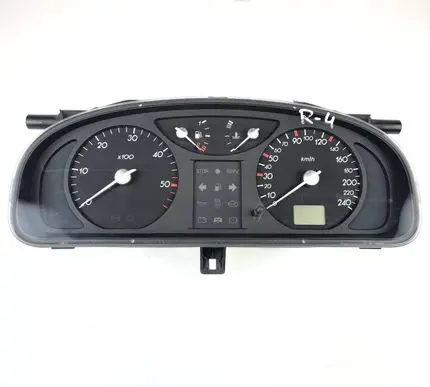 Renault Laguna II Speedometer (instrument cluster) 8200328436