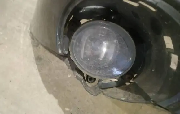 Ford Mondeo Mk III Front fog light 