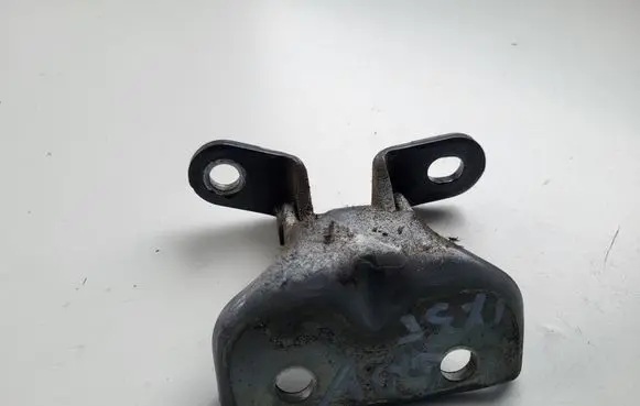 Hyundai ix35 Rear door upper hinge