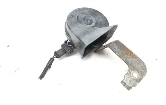 Volvo V50 Horn signal 30796712 2317L08