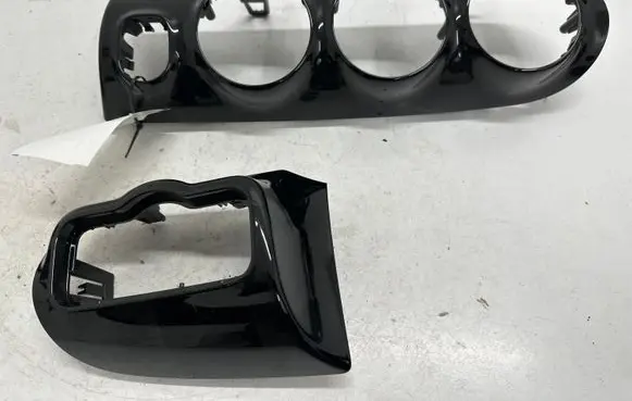 Mercedes-Benz A W177 Dash center air vent grill A1776800001