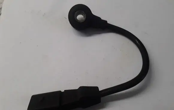Volkswagen Polo Detonation knock sensor 06A905377D