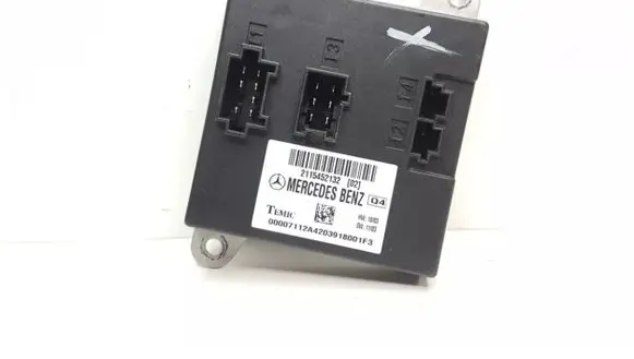 Mercedes-Benz E W211 Comfort/convenience module 2115452132