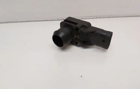 Sensor