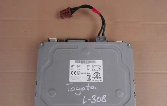 Lexus RX 450H GPS navigation control unit/module 868400W230B 868400W230