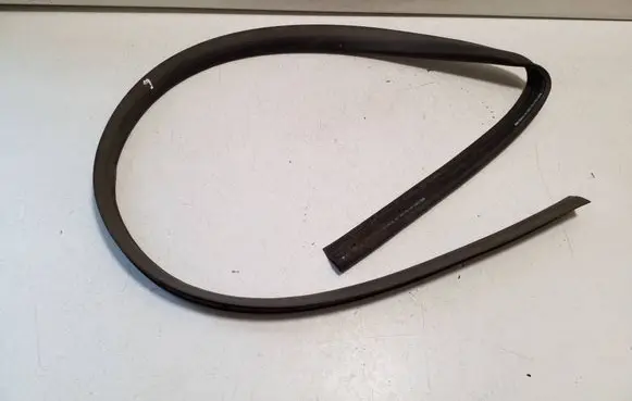 Audi Q2 - Front door rubber seal 81A839119
