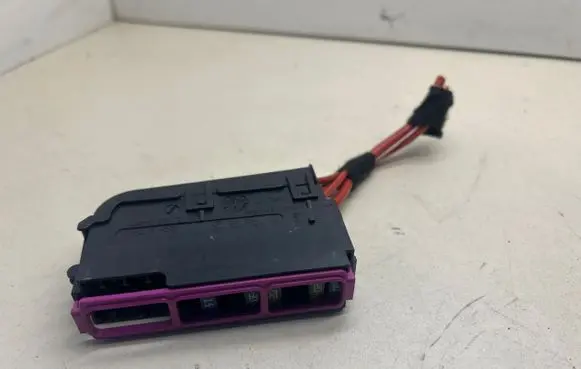 Audi Q7 4M Fuse module 4F1941824