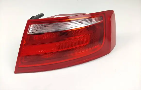 Audi A5 8T 8F Rear/tail lights 8T8945096E