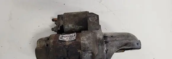Subaru Impreza I Starter motor 23300AA450 MOOOT30471