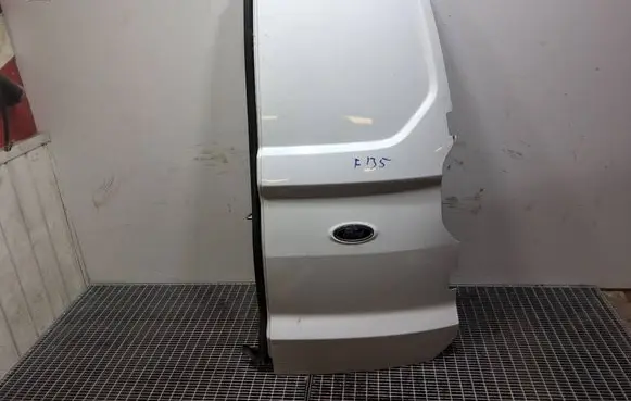 Ford Turneo Courier Back/rear loading door 