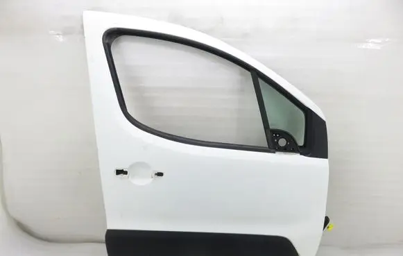 Citroen Berlingo Front door 
