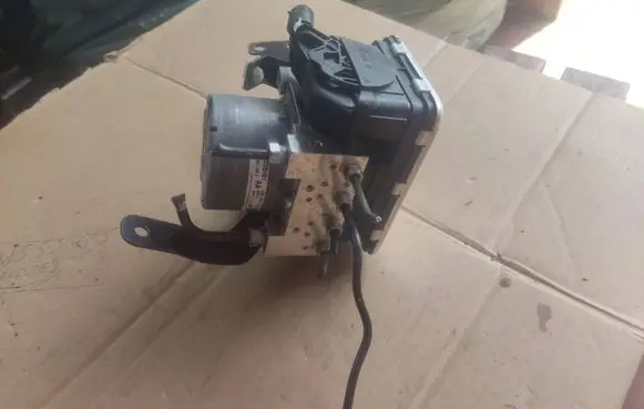 Mitsubishi Outlander ABS Pump ESCEC11C15 4670B481 06210259824