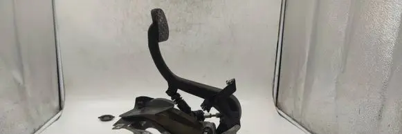 BMW 5 E39 Brake pedal 6751167