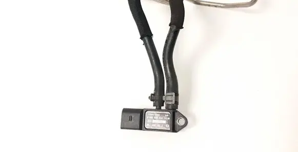 Volkswagen PASSAT CC Exhaust gas pressure sensor 07Z906051B 8K0131850