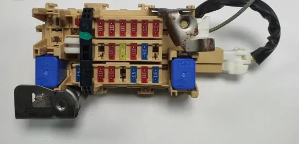Nissan Micra Fuse box set