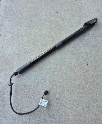 Volvo XC60 Tailgate/trunk strut/damper 31455987 12062017