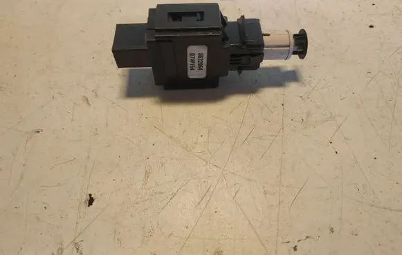 Volvo V70 Brake pedal sensor switch 8622064 07W154 4970