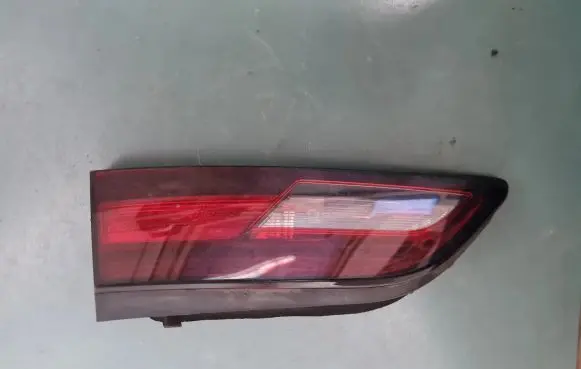 Opel Astra K Tailgate rear/tail lights 39032992