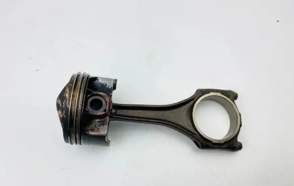 Audi Q7 4M Piston R6EH
